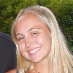 Andi Jackson - Age, Bio, Family | Famous Birthdays