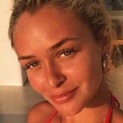 Famous Michaelas | Famous Birthdays