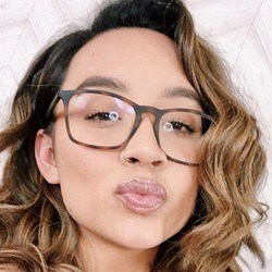 JonesGotGame Jones - Age, Bio, Family | Famous Birthdays