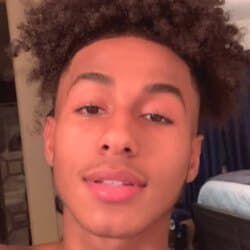 Juan Ware - Age, Bio, Family | Famous Birthdays