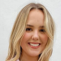 Ilsa Watkins - Age, Bio, Family | Famous Birthdays