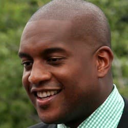 Kevin Weekes - Age, Bio, Family | Famous Birthdays