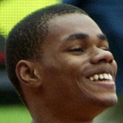 Warren Weir - Age, Bio, Family | Famous Birthdays