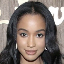 Erinn Bartlett - Age, Bio, Family | Famous Birthdays