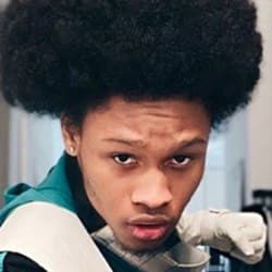 Shizzlemac - Age, Bio, Family | Famous Birthdays
