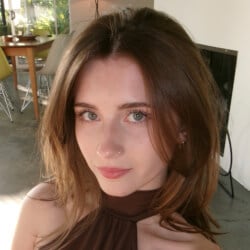 willow.j.c - Age, Bio, Family | Famous Birthdays