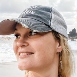 Shot of The Yeagers - Members, Ages, Trivia | Famous Birthdays