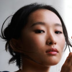 Ji-young Yoo - Age, Bio, Family | Famous Birthdays