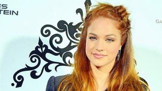 Alexis Knapp Highlights
