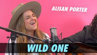 Alisan Porter - Wild One || Live at Famous Birthdays