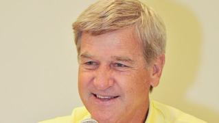 Bobby Orr - Age, Family, Bio | Famous Birthdays