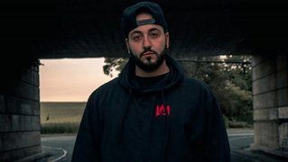 Moe Sargi - Age, Family, Bio | Famous Birthdays