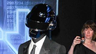 Thomas Bangalter - Age, Family, Bio | Famous Birthdays