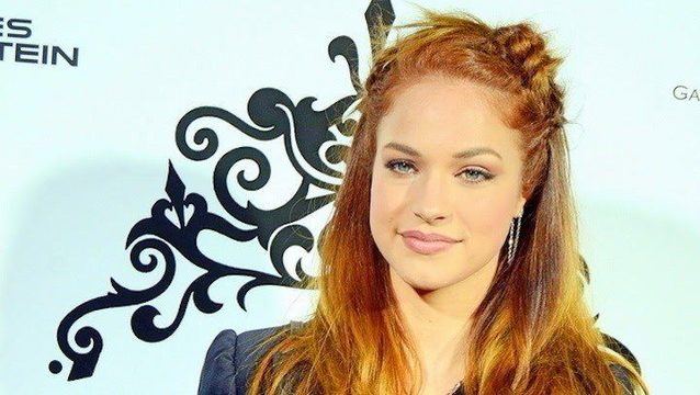 Alexis Knapp Highlights