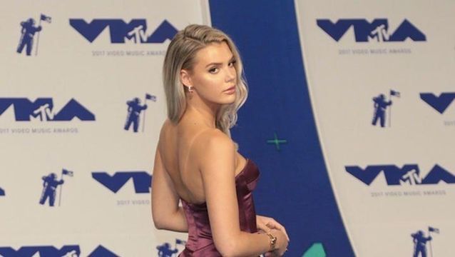 Alissa Violet Highlights