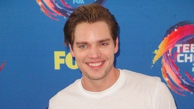 Dominic Sherwood Highlights