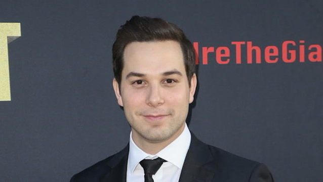 Skylar Astin Highlights