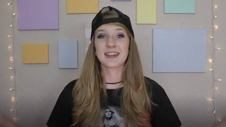 Chicklette Highlights | Famous Birthdays